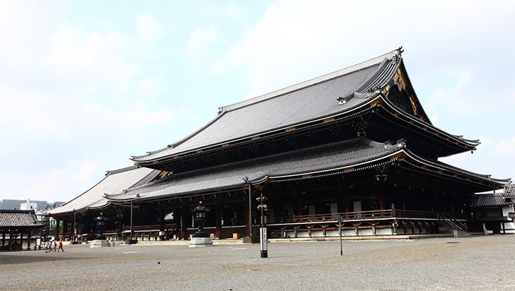 京都の真宗本廟 東本願寺 御影堂